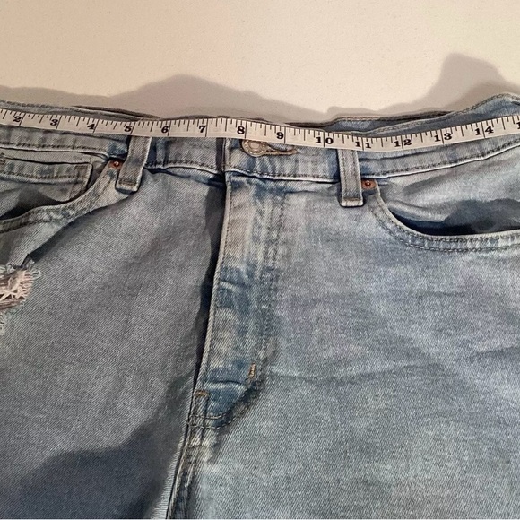 DENIZEN From Levis Women’s Size 11 * Vintage High Rise Cuffed Denim Jean Shorts - Picture 6 of 7